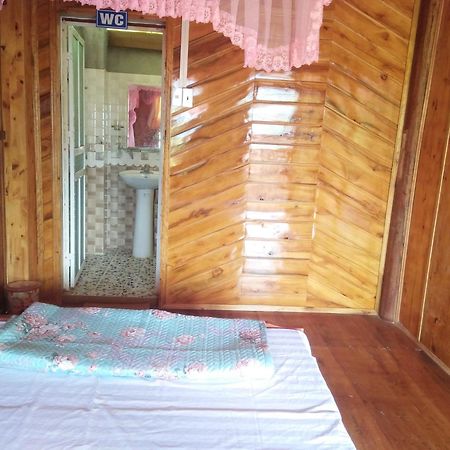 Tran Xuan Homestay Ba Be Village Zimmer foto